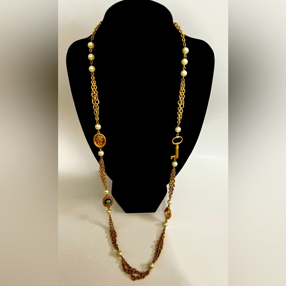 Vintage necklace